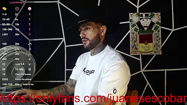 Snapshot of nicolastorres99 chatting on 09/18/25, 03:30 nicolastorres99 online show from 09/18/25, 03:30