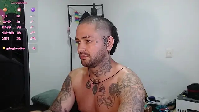 nicolastorres99 online show from 12/23/25, 03:15