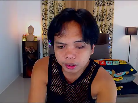 Snapshot of XExtraServiceManX chatting on 09/09/25, 03:17 XExtraServiceManX online show from 09/09/25, 03:17