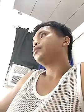 Snapshot of XExtraServiceManX chatting on 10/20/25, 05:46 XExtraServiceManX online show from 10/20/25, 05:46