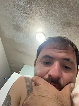 Snapshot of rodaisy chatting on 12/17/25, 06:30 rodaisy online show from 12/17/25, 06:30