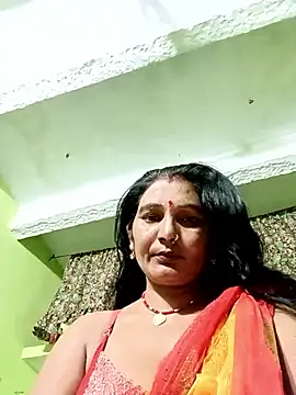 Snapshot of ZIVAA chatting on 06/13/26, 10:46 ZIVAA online show from 06/13/26, 10:46