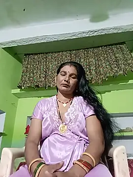 Snapshot of ZIVAA chatting on 06/22/26, 04:48 ZIVAA online show from 06/22/26, 04:48