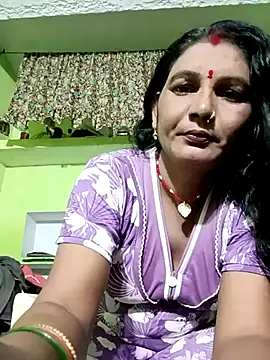 Snapshot of ZIVAA chatting on 07/10/26, 04:17 ZIVAA online show from 07/10/26, 04:17