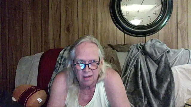OldLadySara online show from 07/13/26, 12:57