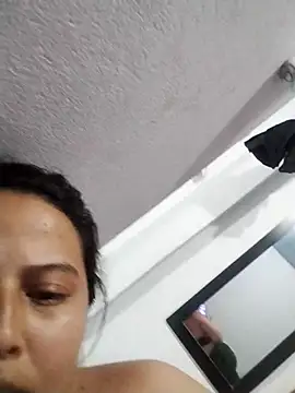 yelezia online show from 10/01/25, 12:38