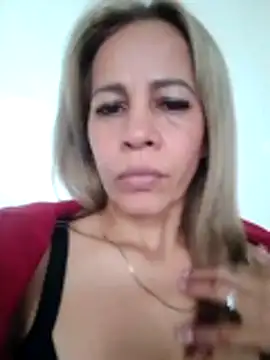 Snapshot of Alisson_Milf chatting on 03/18/26, 12:19 Alisson Milf online show from 03/18/26, 12:19