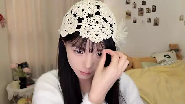 Momo-xx online show from 01/17/26, 03:33