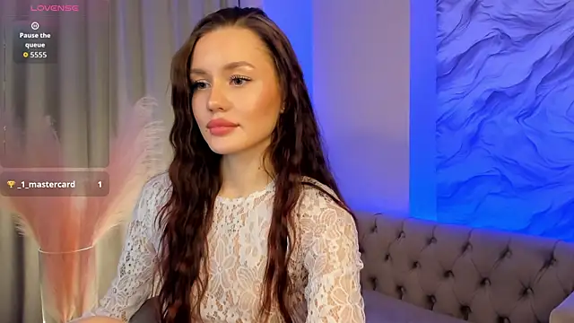 Aria Mila online show from 11/29/25, 11:35