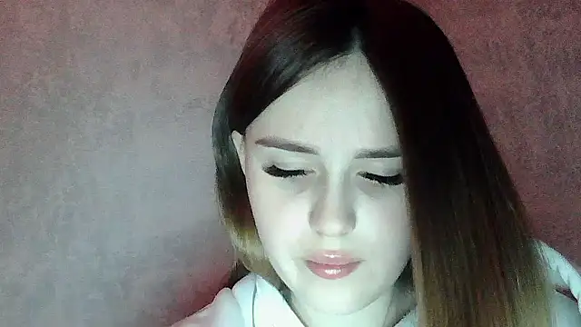 SweetLoraa online show from 02/01/26, 07:23