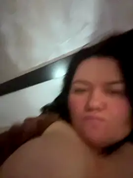 SunnyLeila2101 online show from 12/14/25, 09:52