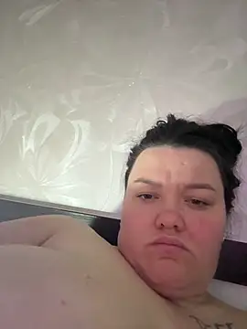 SunnyLeila2101 online show from 04/09/26, 08:58