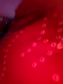 Snapshot of Tamilreethu chatting on 09/14/25, 01:21 Tamilreethu online show from 09/14/25, 01:21