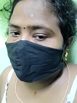 Snapshot of Tamilreethu chatting on 10/02/25, 06:26 Tamilreethu online show from 10/02/25, 06:26