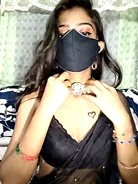 Snapshot of Crystil_love-21 chatting on 09/19/25, 06:48 Crystil love-21 online show from 09/19/25, 06:48