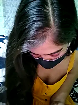 Snapshot of Crystil_love-21 chatting on 10/24/25, 07:49 Crystil love-21 online show from 10/24/25, 07:49