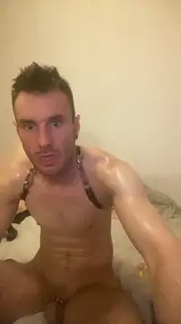 Snapshot of sexbooy27 chatting on 04/20/26, 06:16 sexbooy27 online show from 04/20/26, 06:16