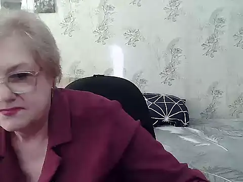 Renata62011 online show from 03/18/26, 12:41