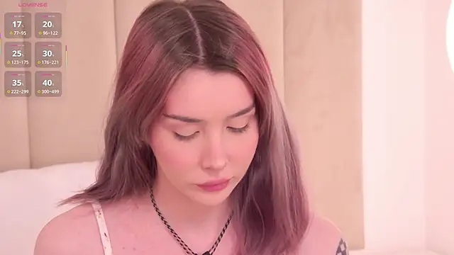 Nesolla online show from 12/05/25, 11:41