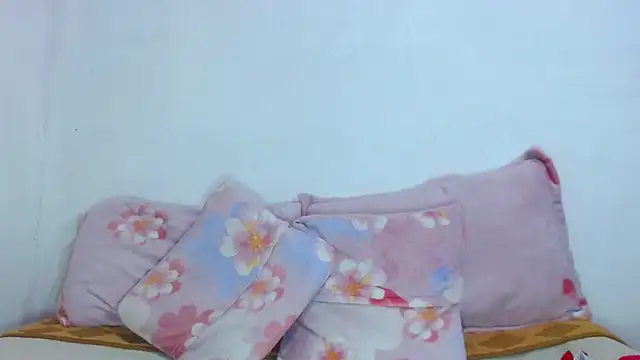 Snapshot of Gabi_Jhons_23 chatting on 03/09/26, 03:27 Gabi Jhons 23 online show from 03/09/26, 03:27