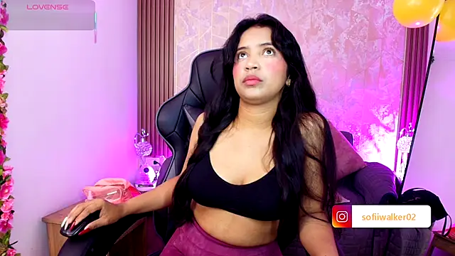 SophiaWalker 1 online show from 09/24/25, 11:57