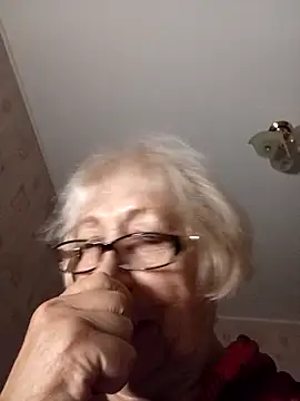 Snapshot of Anatolia5961 chatting on 11/03/25, 03:52 Anatolia5961 online show from 11/03/25, 03:52