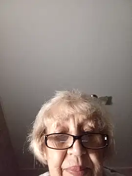 Snapshot of Anatolia5961 chatting on 11/07/25, 03:50 Anatolia5961 online show from 11/07/25, 03:50