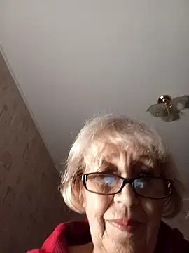 Snapshot of Anatolia5961 chatting on 11/10/25, 06:07 Anatolia5961 online show from 11/10/25, 06:07