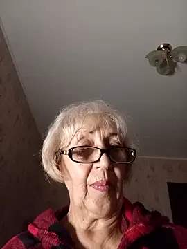 Snapshot of Anatolia5961 chatting on 11/12/25, 05:02 Anatolia5961 online show from 11/12/25, 05:02