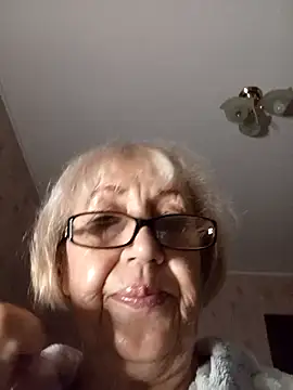 Snapshot of Anatolia5961 chatting on 11/14/25, 04:00 Anatolia5961 online show from 11/14/25, 04:00