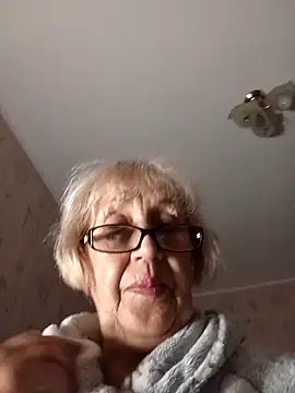 Snapshot of Anatolia5961 chatting on 11/15/25, 05:53 Anatolia5961 online show from 11/15/25, 05:53