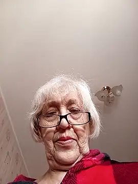 Snapshot of Anatolia5961 chatting on 11/25/25, 06:02 Anatolia5961 online show from 11/25/25, 06:02