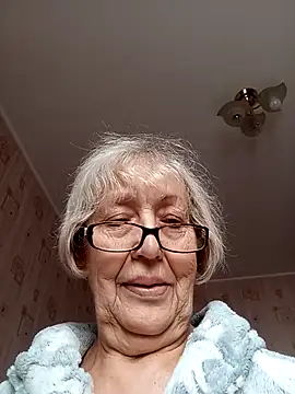 Snapshot of Anatolia5961 chatting on 11/27/25, 06:48 Anatolia5961 online show from 11/27/25, 06:48