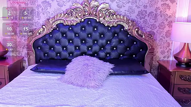 Lola Pierce online show from 09/20/25, 12:17