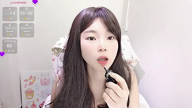 Snapshot of 9aunatiis chatting on 11/22/25, 06:40 9aunatiis online show from 11/22/25, 06:40