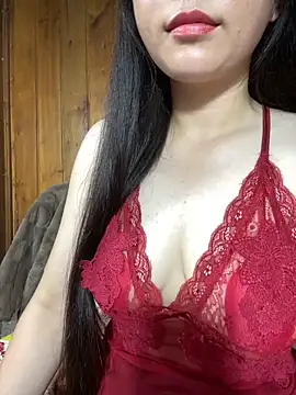 Snapshot of Linda288 chatting on 09/13/25, 02:11 Linda288 online show from 09/13/25, 02:11