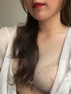 Snapshot of Linda288 chatting on 11/01/25, 03:14 Linda288 online show from 11/01/25, 03:14