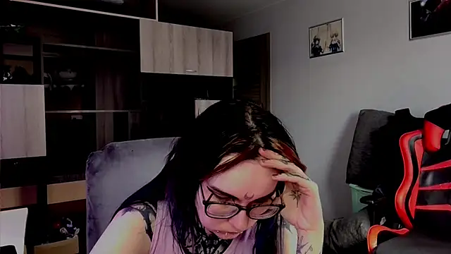 HighelikeGirl online show from 09/16/25, 09:43