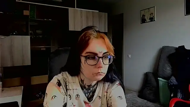 HighelikeGirl online show from 09/17/25, 12:18