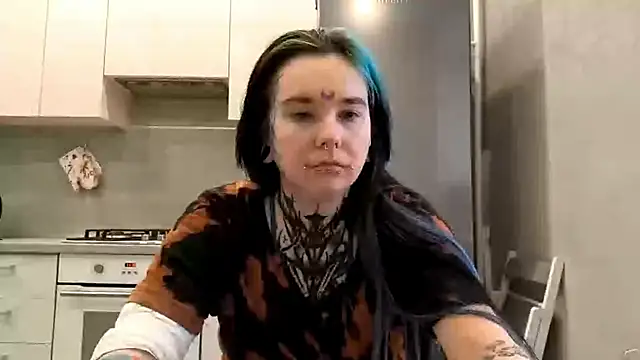 Snapshot of HighelikeGirl chatting on 02/11/26, 06:07 HighelikeGirl online show from 02/11/26, 06:07