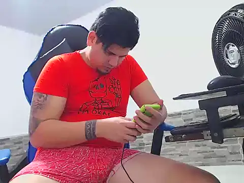 Snapshot of mister_cum1999 chatting on 10/30/25, 09:37 mister cum1999 online show from 10/30/25, 09:37