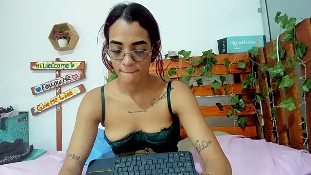 cris dulce online show from 03/31/26, 06:30