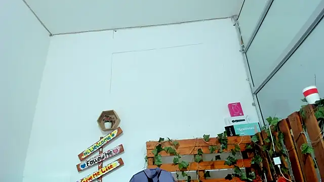 cris dulce online show from 04/16/26, 07:03