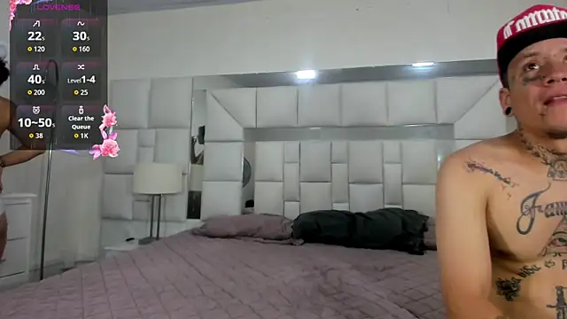 Dangerous couple  online show from 09/24/25, 07:06