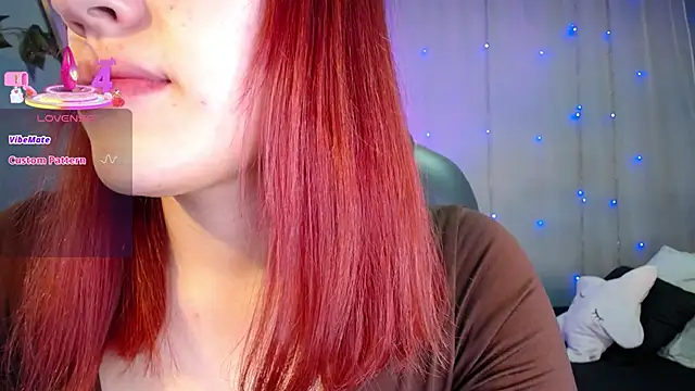 Lulugh  online show from 10/22/25, 07:24