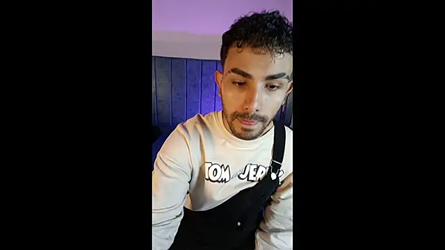 Snapshot of JuanchoAfpa chatting on 10/09/25, 02:53 JuanchoAfpa online show from 10/09/25, 02:53