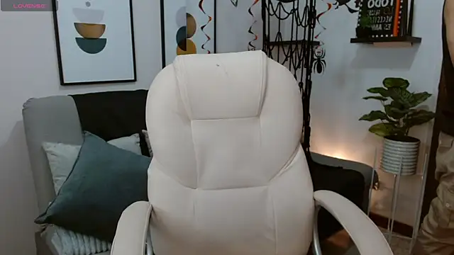   Damian    online show from 11/02/25, 12:13