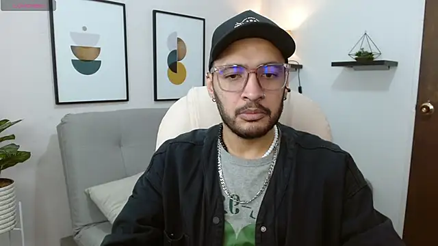   Damian    online show from 11/03/25, 11:26