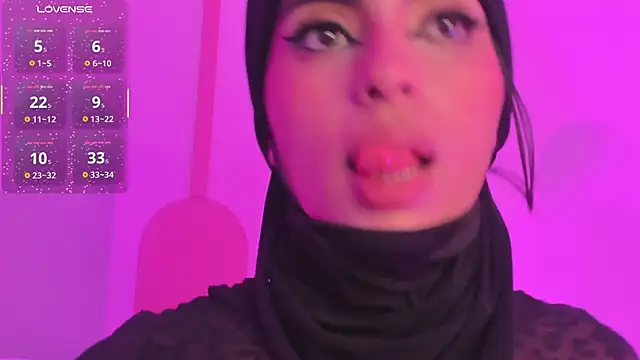 Snapshot of Jasmin_hamdan chatting on 04/24/26, 04:42 Jasmin hamdan online show from 04/24/26, 04:42