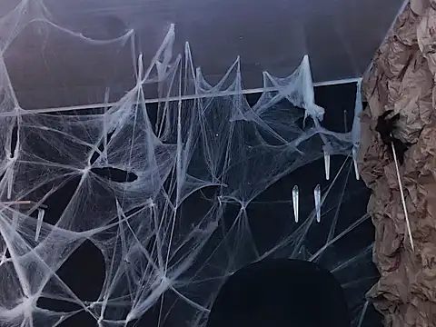 kattypurple online show from 10/11/25, 01:42